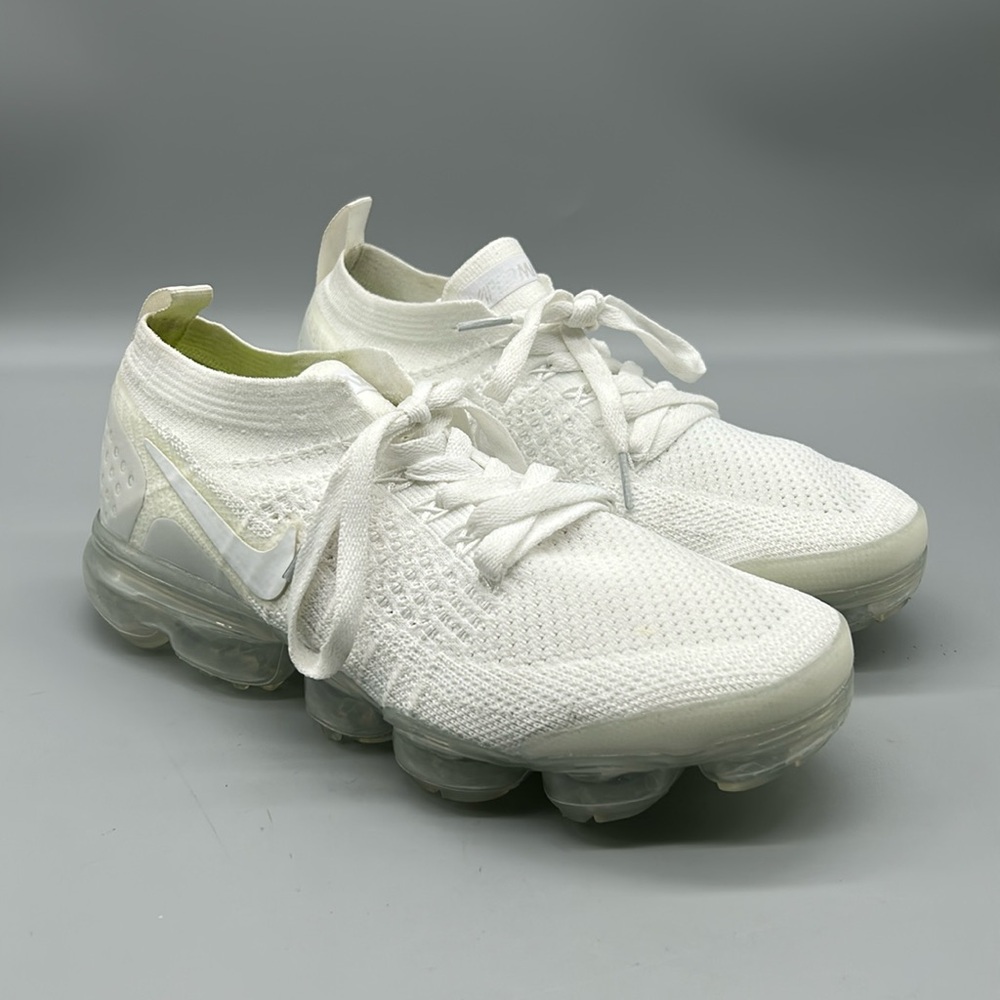 Nike Air Vapormax Flyknit 2 Pure Platinum White Sneaker, Size 9.5